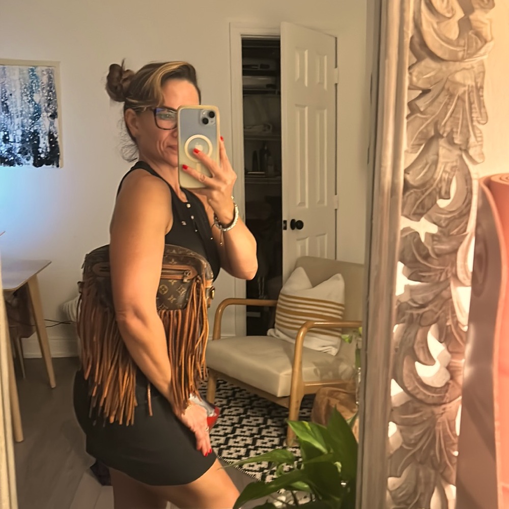 Vintage Louie with leather fringes❤️